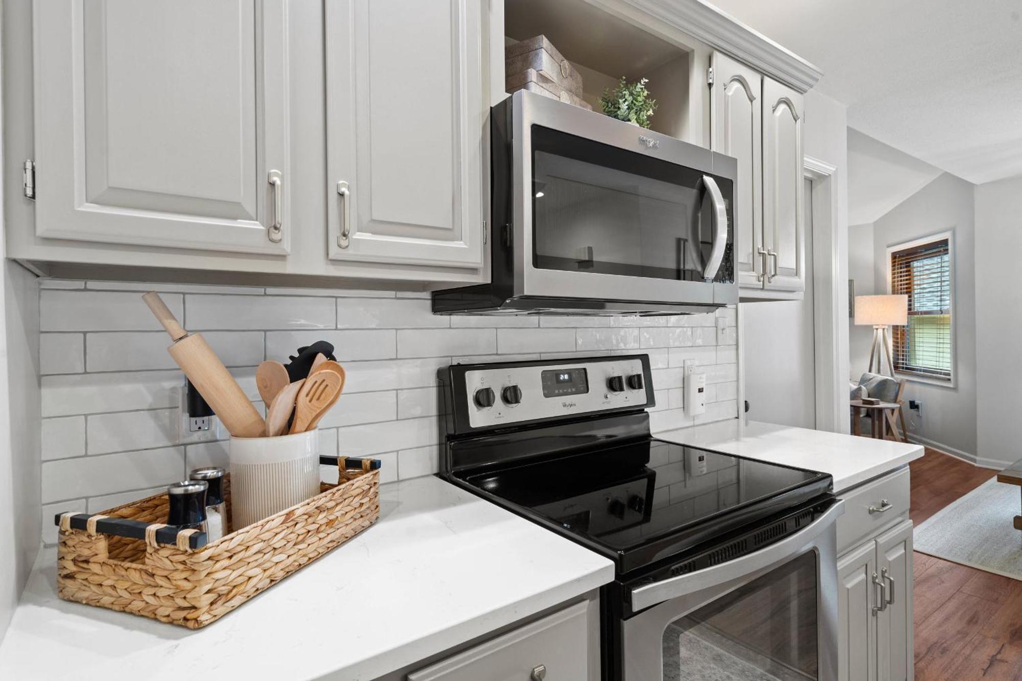 1 5 Miles To Mizzou ~ Spacious & Updated Home~ Columbia Eksteriør billede