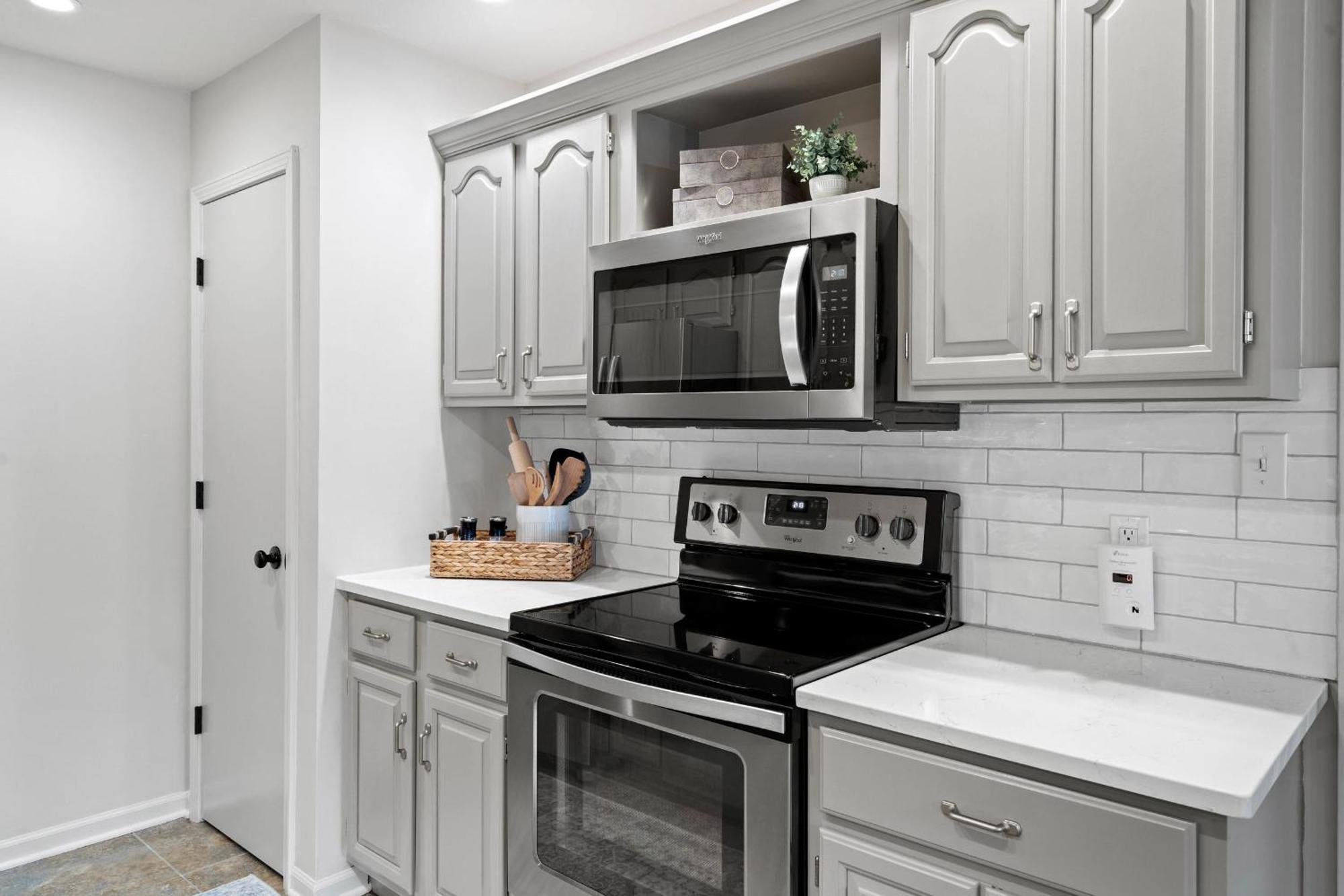 1 5 Miles To Mizzou ~ Spacious & Updated Home~ Columbia Eksteriør billede